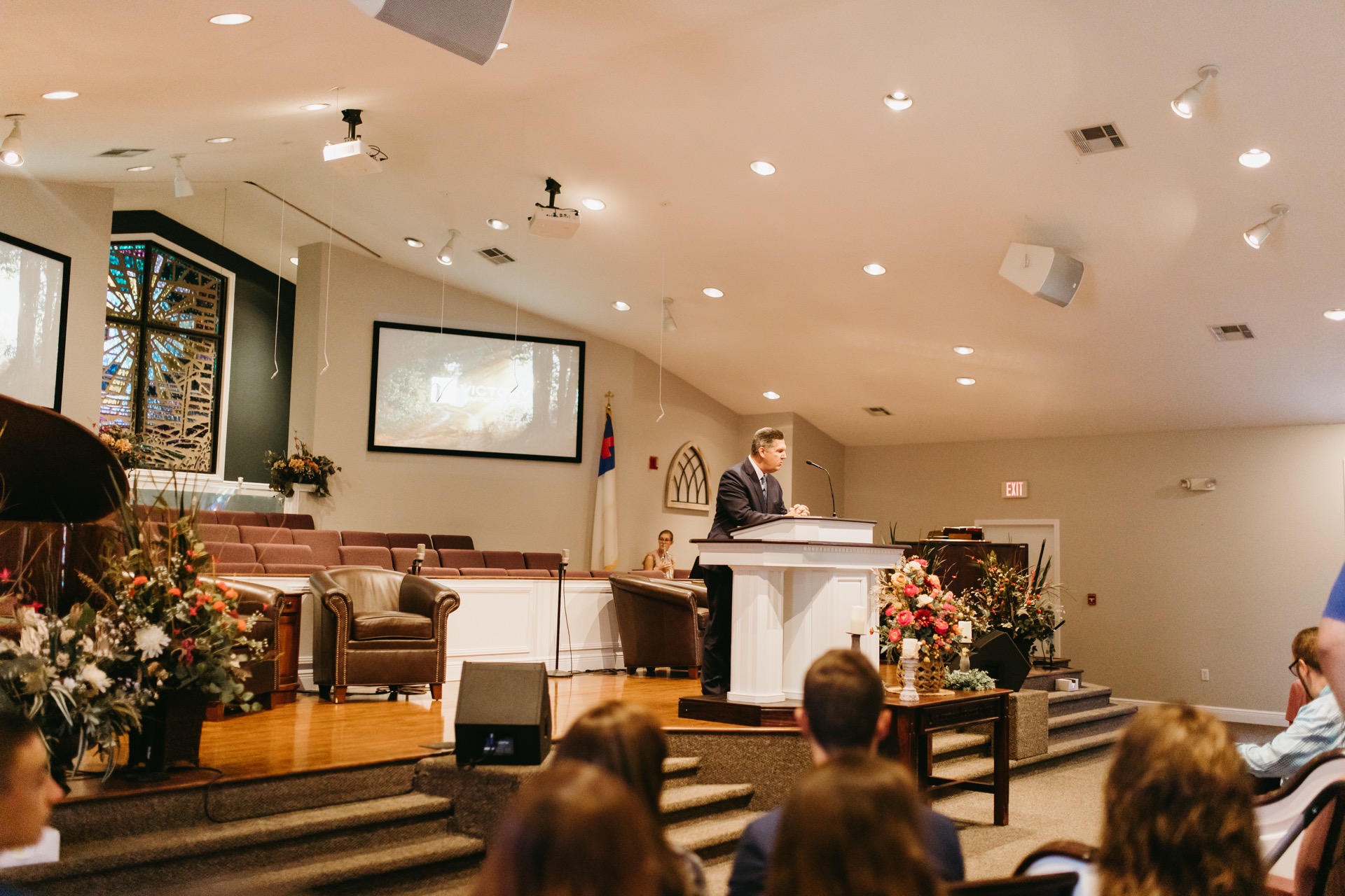 VBC congregation in worship